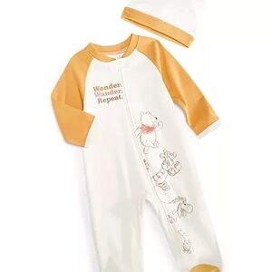 Disney 2pc Baby Pooh Footie - White and Orange